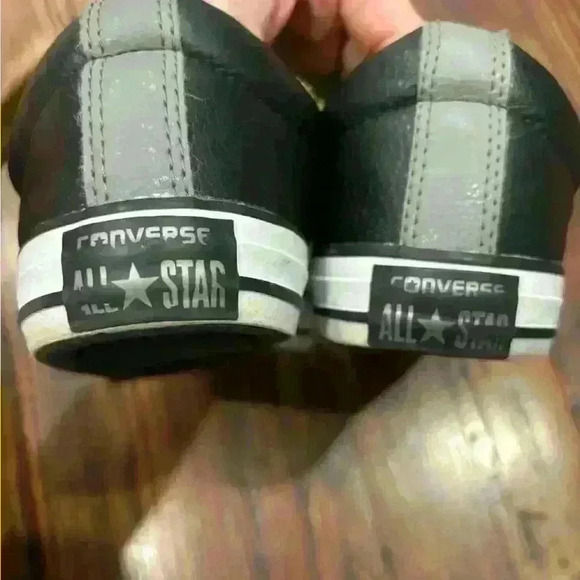 All Star Leather Converse size 4 - Picture 2 of 5